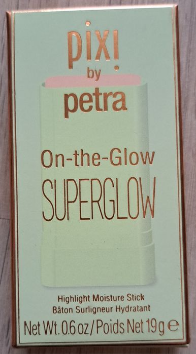 Овлажняващ озарител Pixi, цвят Natural Lustre