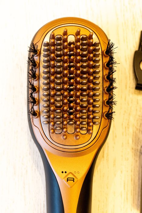 Perie Rowenta hair therapist