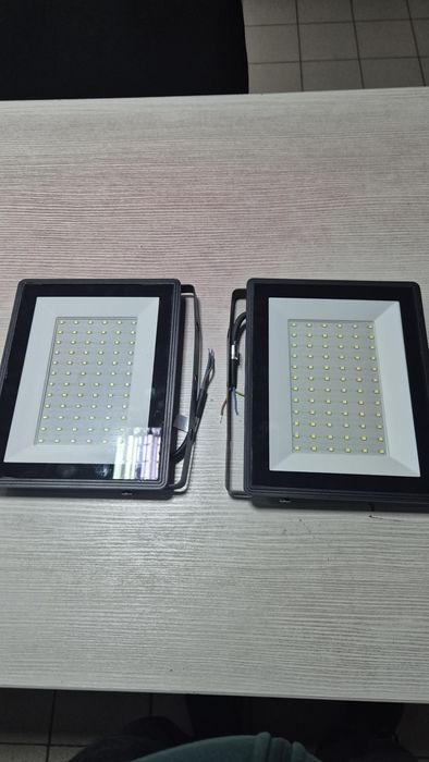 Прожектор светодиодные 100W