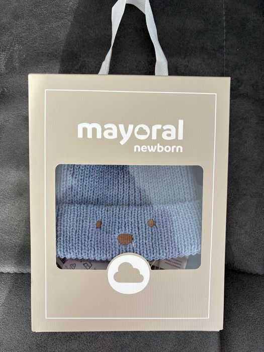 Нов комплект с шапка Mayoral 70см
