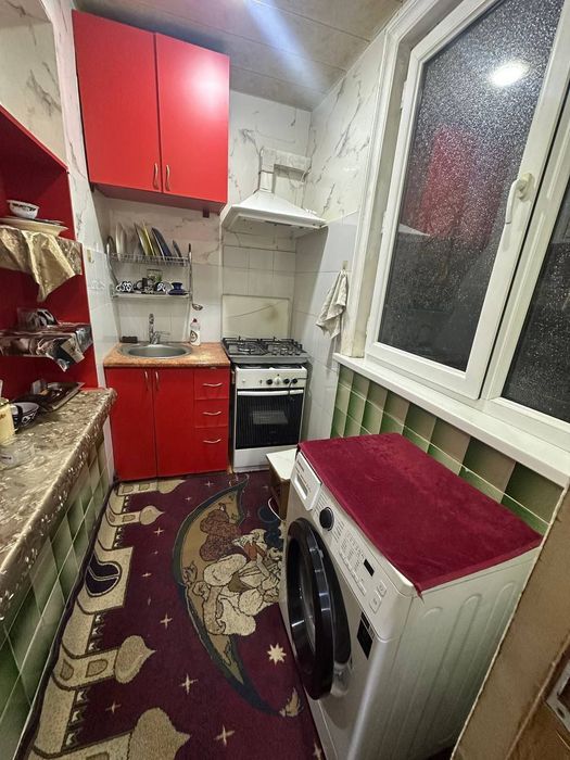 Юнусабад 14 кварталда 1'2 хона уй ижарага берилади