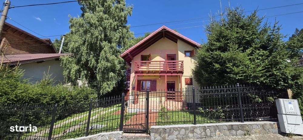Vila cu 4 camere de vanzare in Busteni