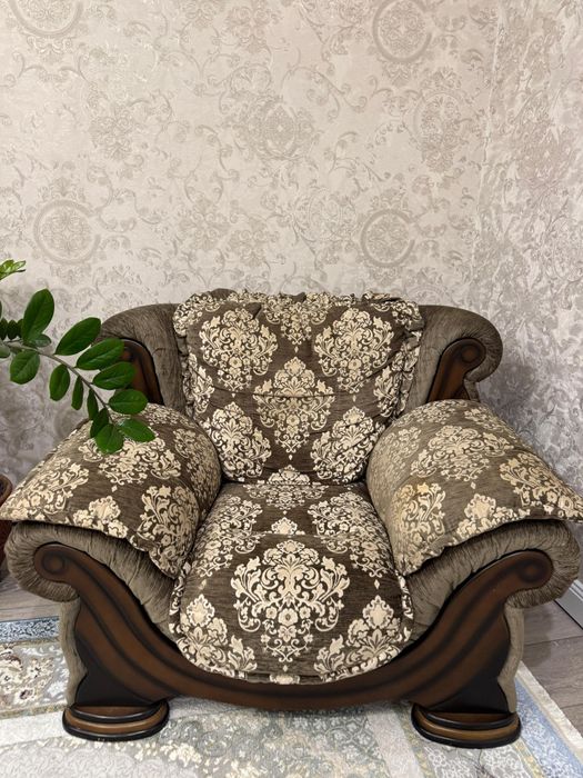 Продам диван 3-2-1