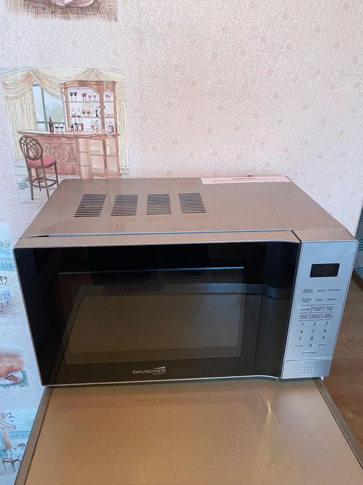 Продам микроволновую печь