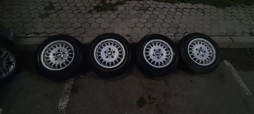 Джанти бирена капачка 15" с гуми за BMW