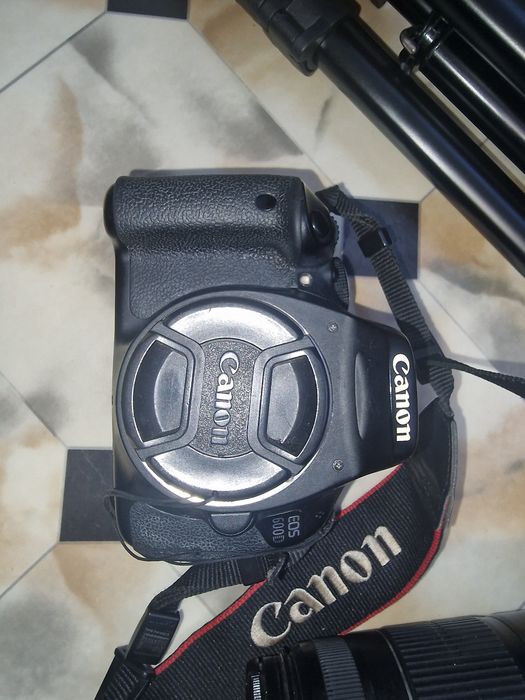 Продам Canon 600d