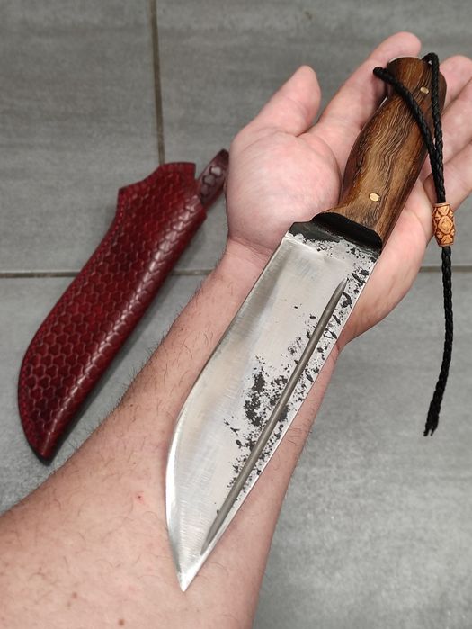 Ловен Нож / Кована Стомана