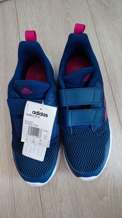 Продам детские adidas alta run