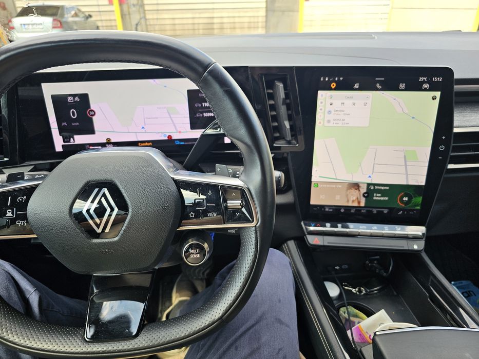 Renault Austral ful hibrid   in garantie