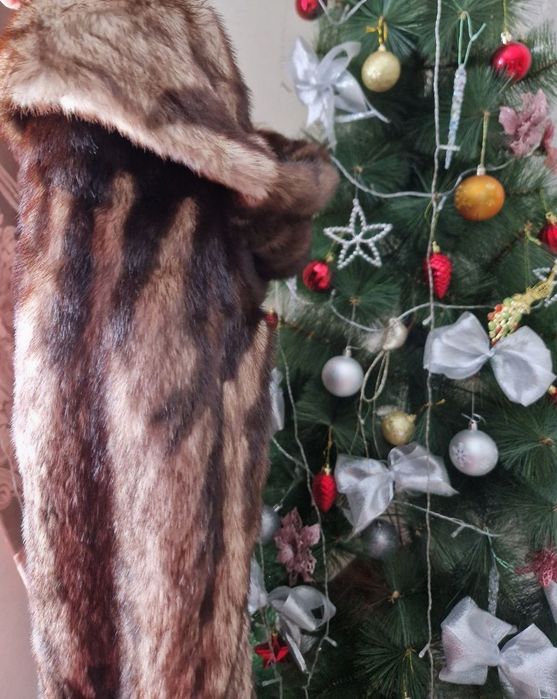 Продам норковые шубы.