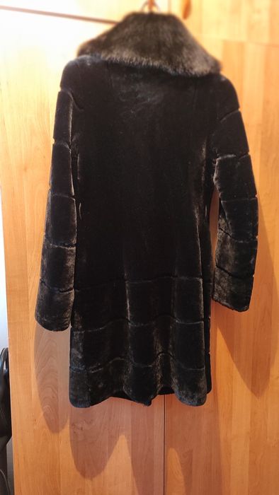 Шуба мутоновая теплая