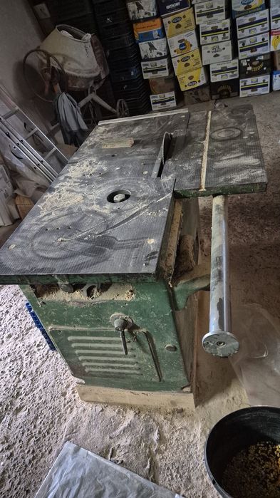 Circilar cu incizor debitat pal si masina cant abs