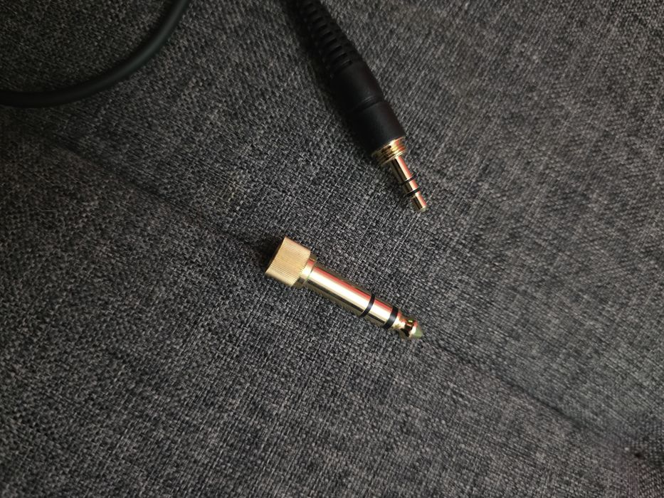 Vand casti scarlett studio hp60 MkIII.sunt in stare perfecta