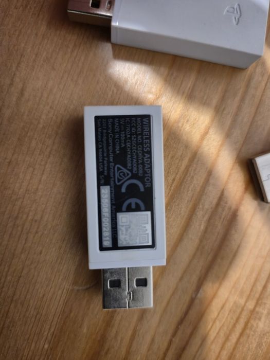Vând dongle wifi pentru casti ps4