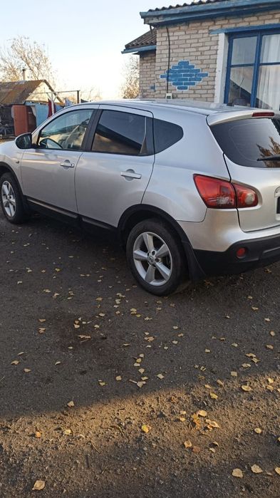 Продам автомашину Nissan