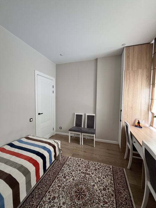 Продается кровать икеа