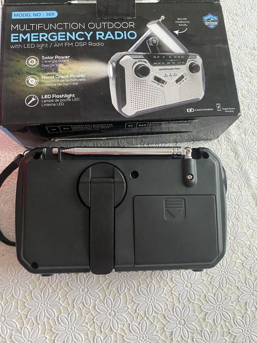 Vand Radio Multifunctional  Nou