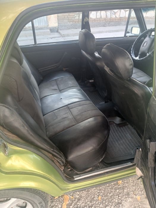 Jiguli sotiladi holati zur