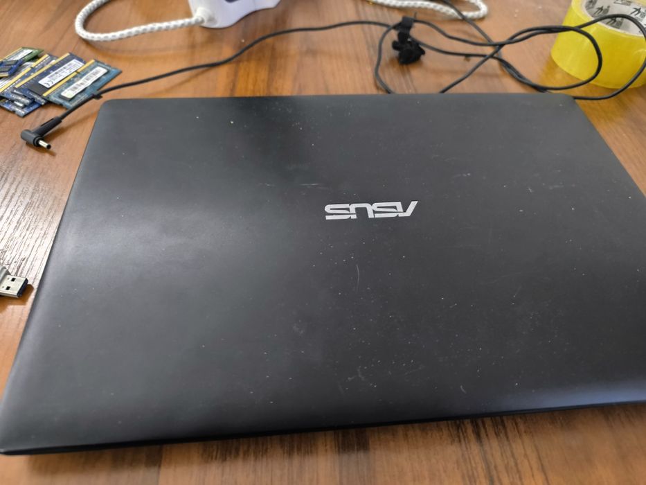 Продам ноутбук Асус х541