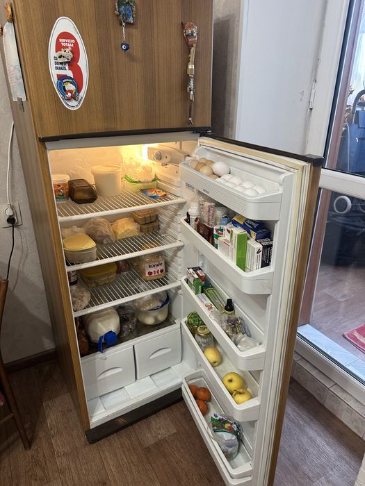 Холодильник INDESIT