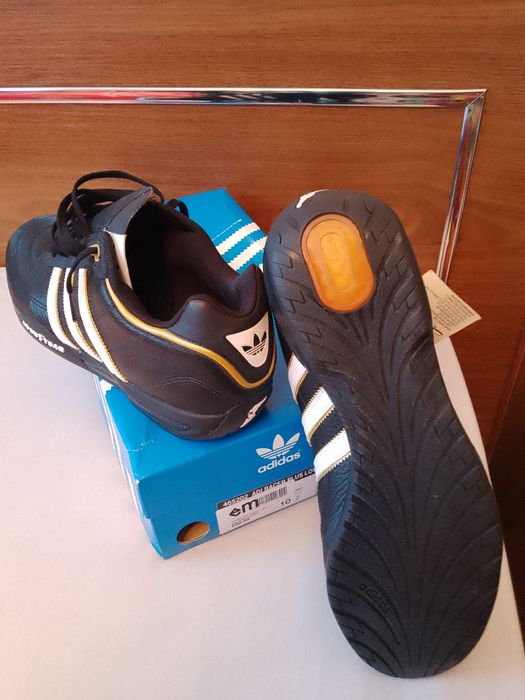 Мъжки оригинални маратонки Адидас