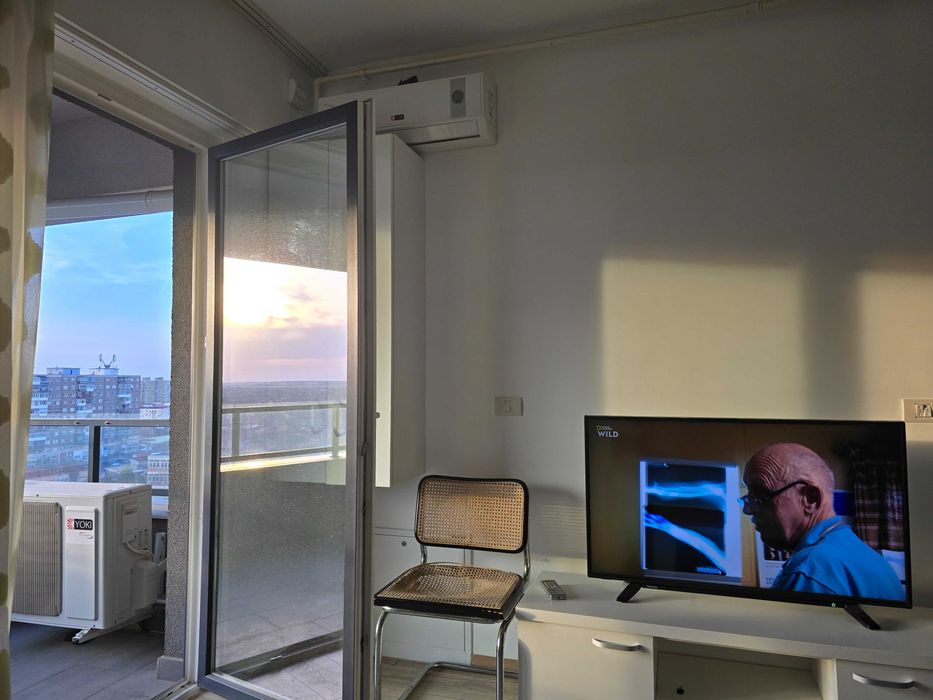 Apartament de inchiriat in complexul ADORA din Arad . LUX LA INALTIME — fotografia 3