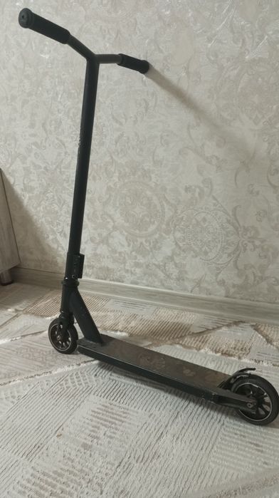 Продам трюковой самокат