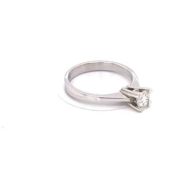 Сертифициран AIG Златен Пръстен 14 к с Диамант 0.38 кт !