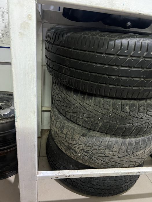 Продам шины и диски на 13р
