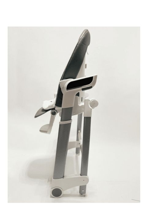 Стульчик для кормления малышей