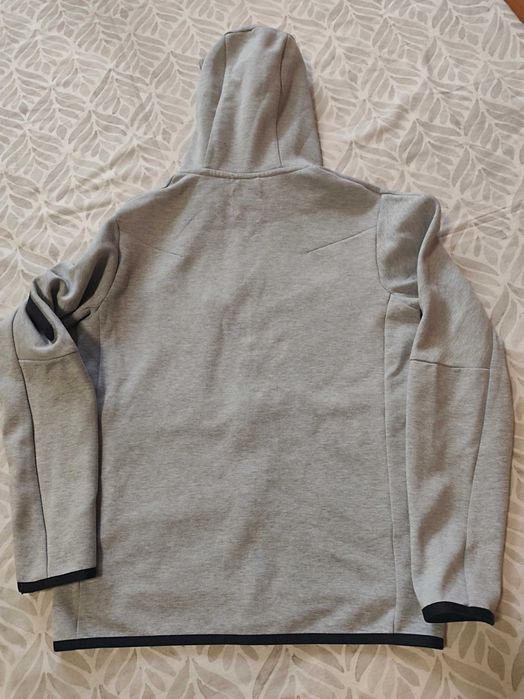 Мъжко горнище Nike tech fleece (размер S)