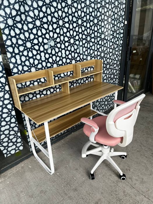 Стол парта для взрослых и детей с полками