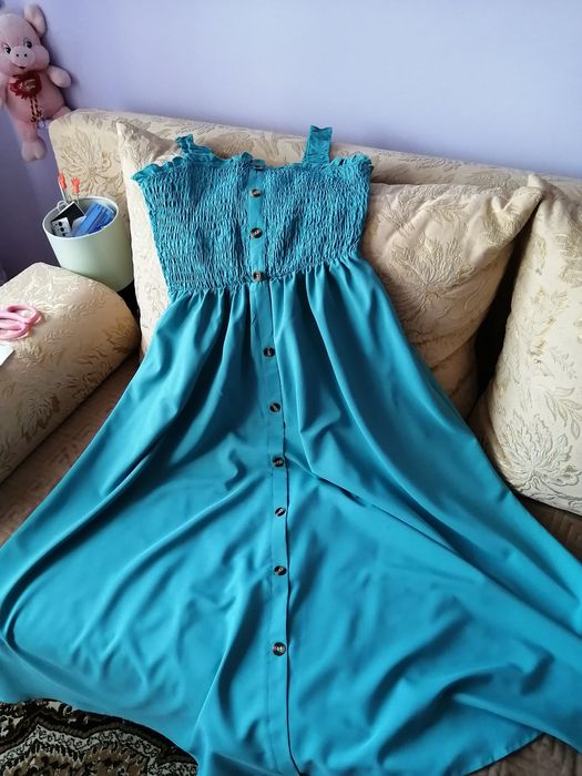 Продам отличный сарафан.