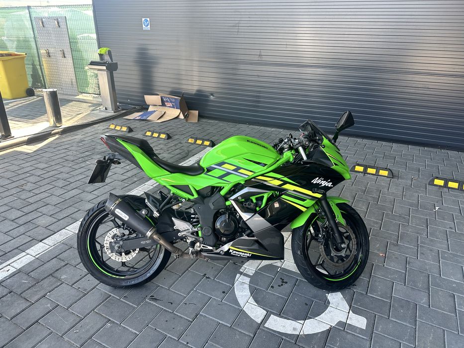 Kawasaki Ninja 125 2019' ABS