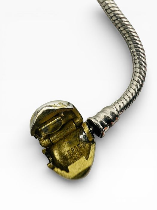 Pandora сребърна дамска гривна