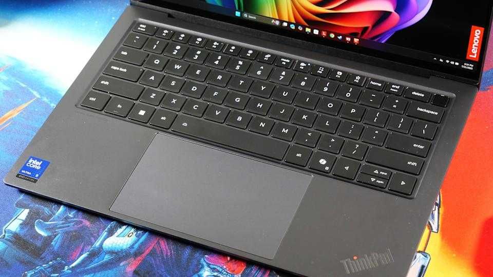 Laptop Lenovo ThinkPad X9-14 2.8K OLED 120Hz Ultra 7 268V 32GB Ram 1TB