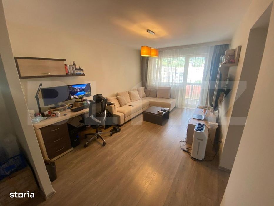 Apartament 2 camere, 50 mp, etaj intermediar, balcon, zona Casa Radio — fotografia 1