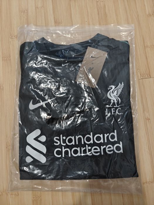 Nike Liverpool FC Jersey M