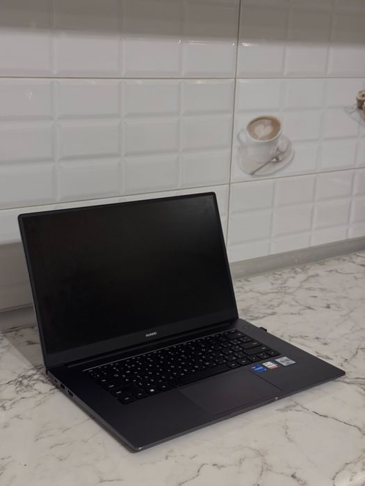 HUAWEI MATEBOOK D15 - ультрабук, ноутбук