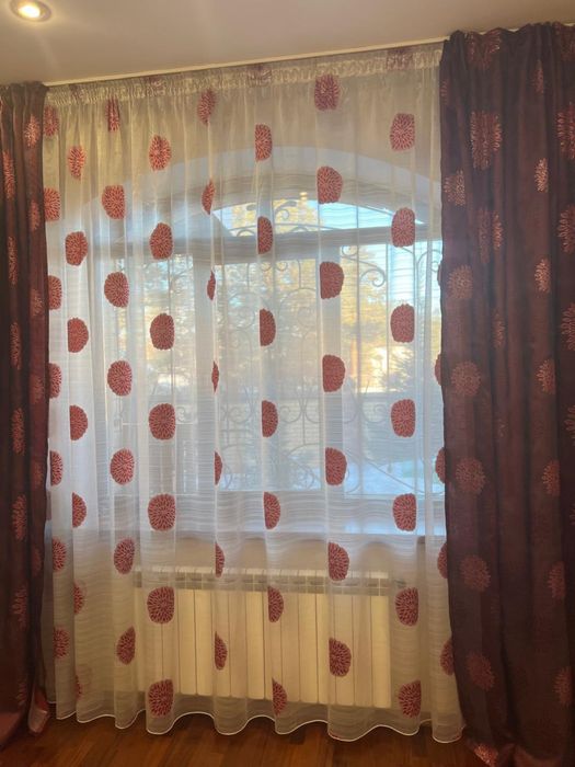 Продам шторы в отличном состоянии