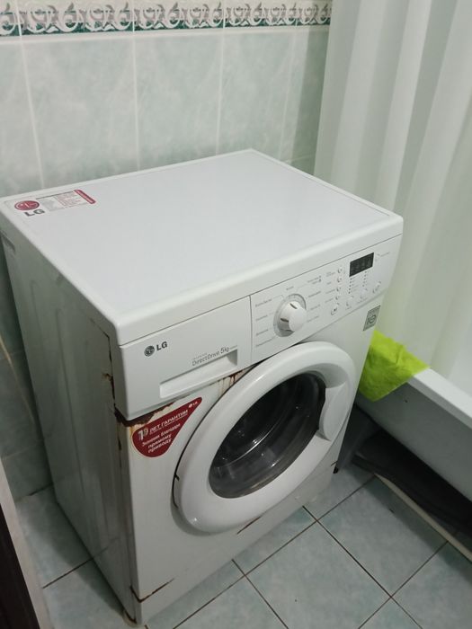Продам стиральную машину