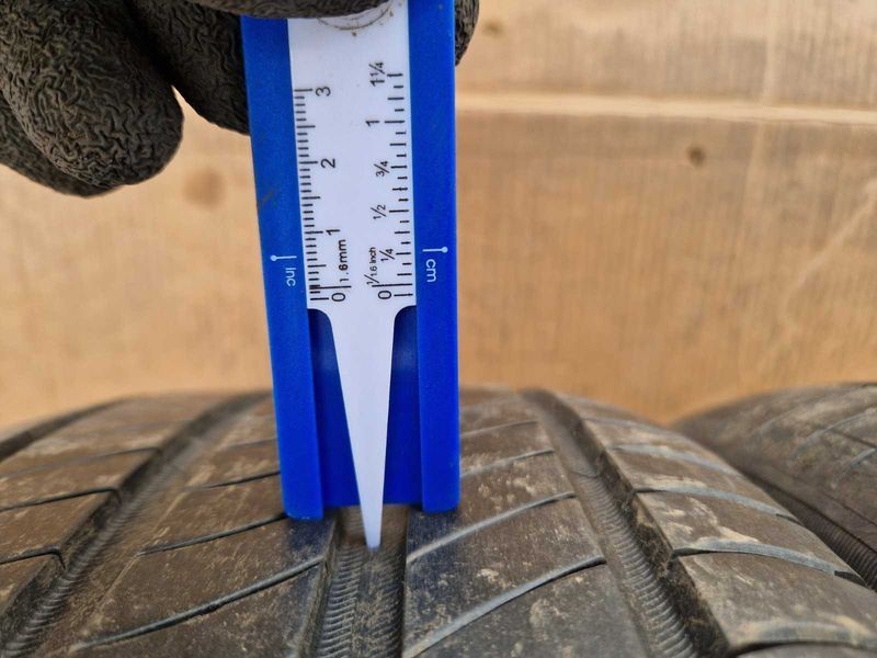 2 Michelin R20 235/45 Anvelope de vară DOT5023