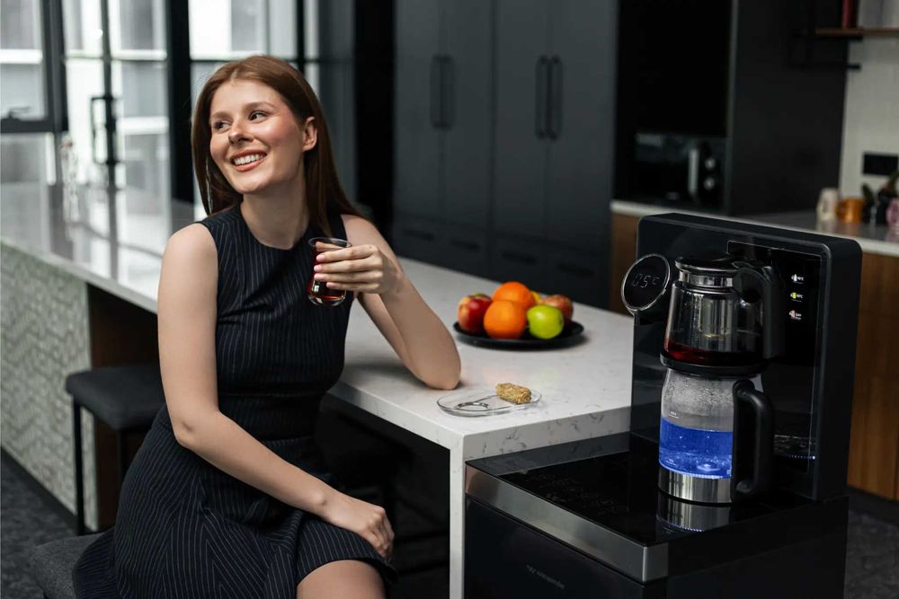 Wasspender WS-200 умен диспенсър за вода с котлон и дисплей