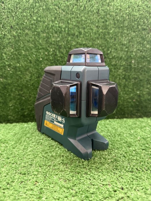 Лазерен нивелир Bosch GLL 3-80 P