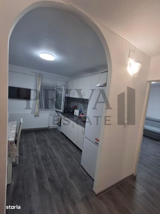 Apartament renovat 2 camere, 60 mp, Dâmbovița