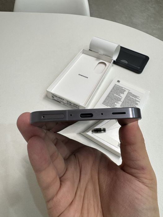 Продам Samsung Galaxy A56