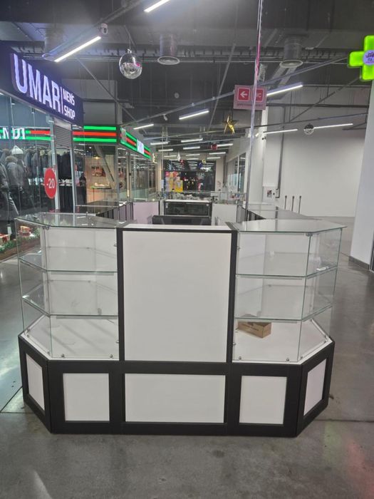 Островок витрина для ТРЦ