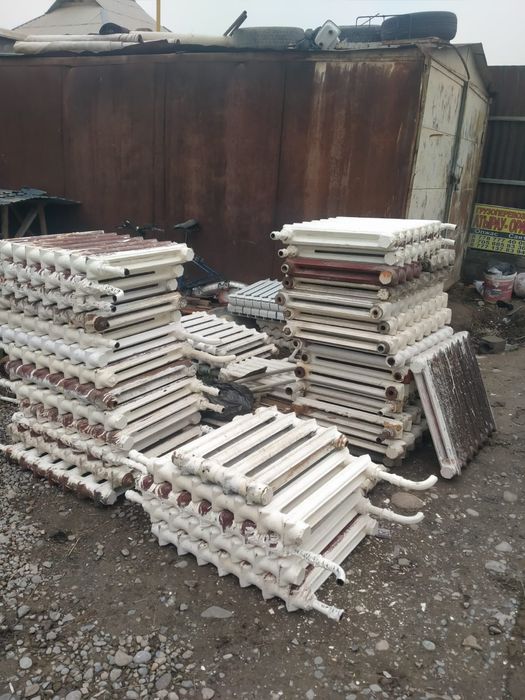 Продам чугунная батарея