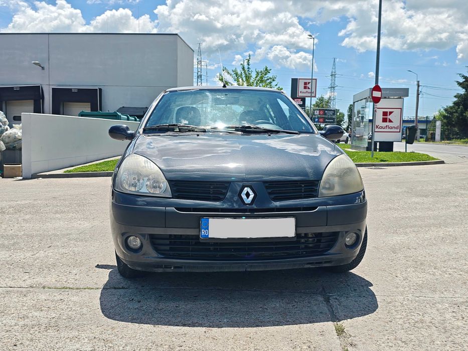 RENAULT Symbol 2006