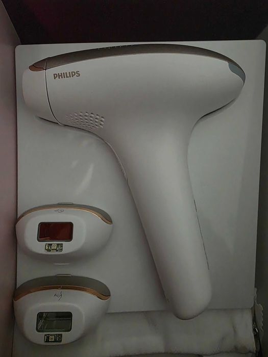 Фотоепилатор IPL Philips Lumea Advanced SC1998/00